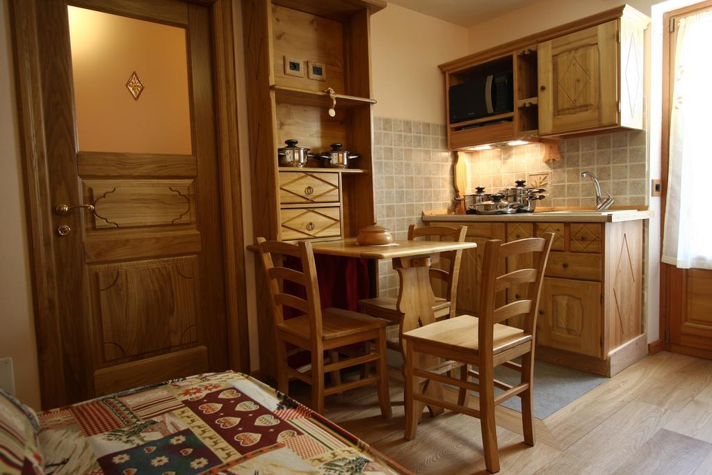 Villa Giuditta Residence Gaby Cameră foto